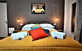 Tribvni Plebis Apartment